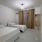 Elio's Apartman *